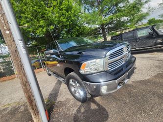 2015 DODG PK  V6  ES 4X4