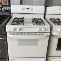 Hot Point 30”Wide Gas Range Stove In White