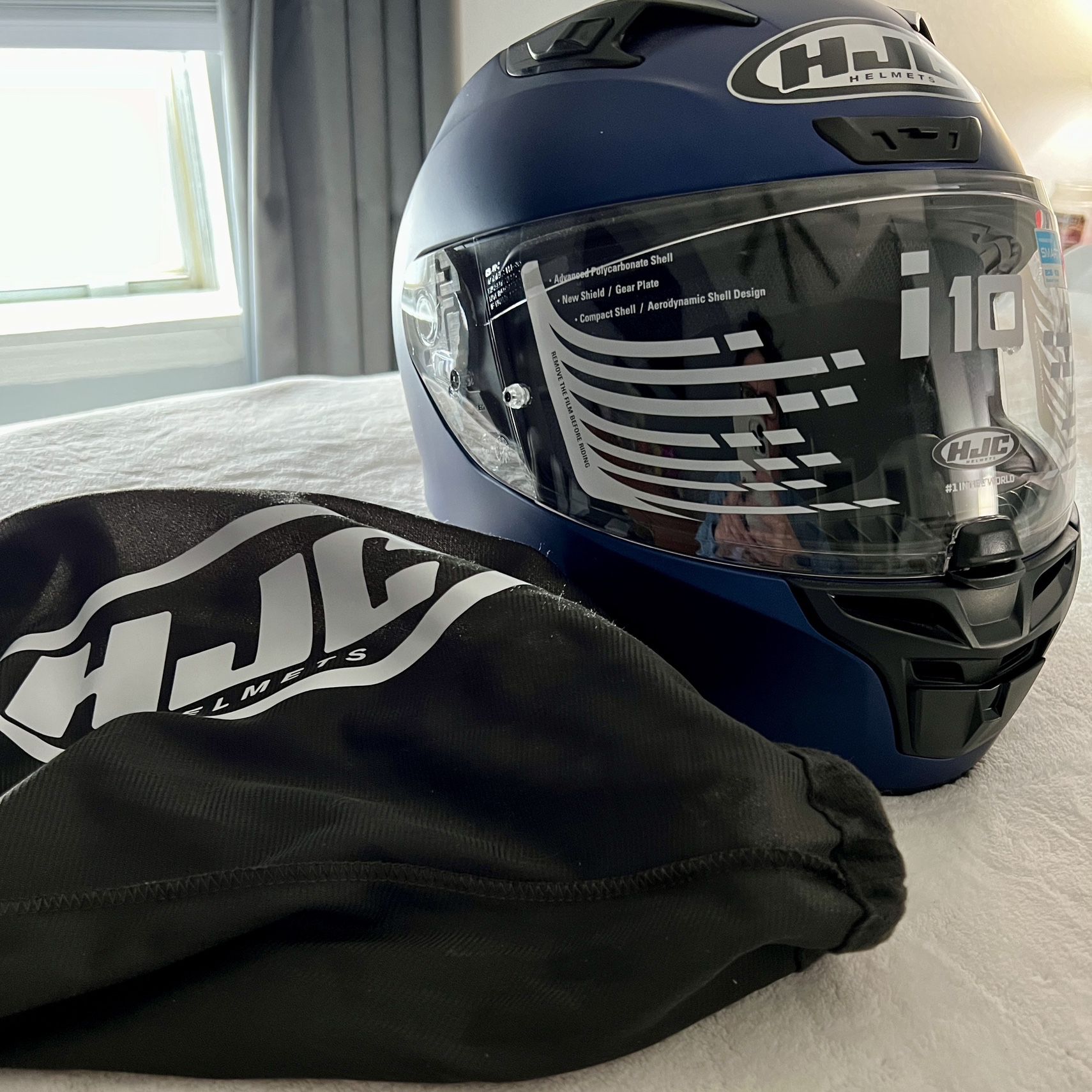 Brand New Motorcycle Helmet    HJC  S/M