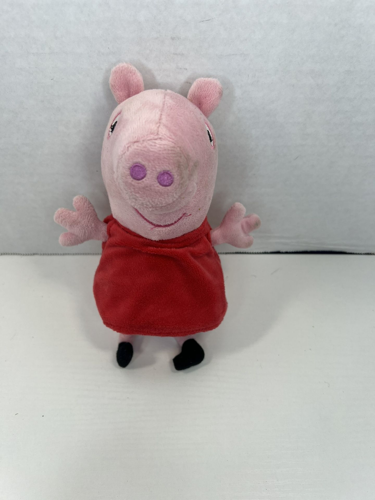 Peppa Pig Plushie 8in