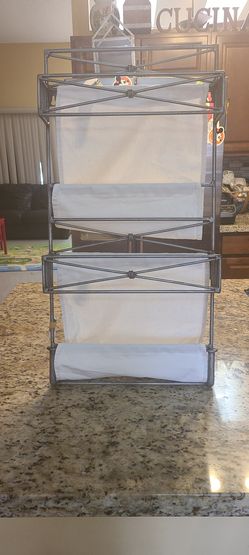 Pier One Shelve Stand