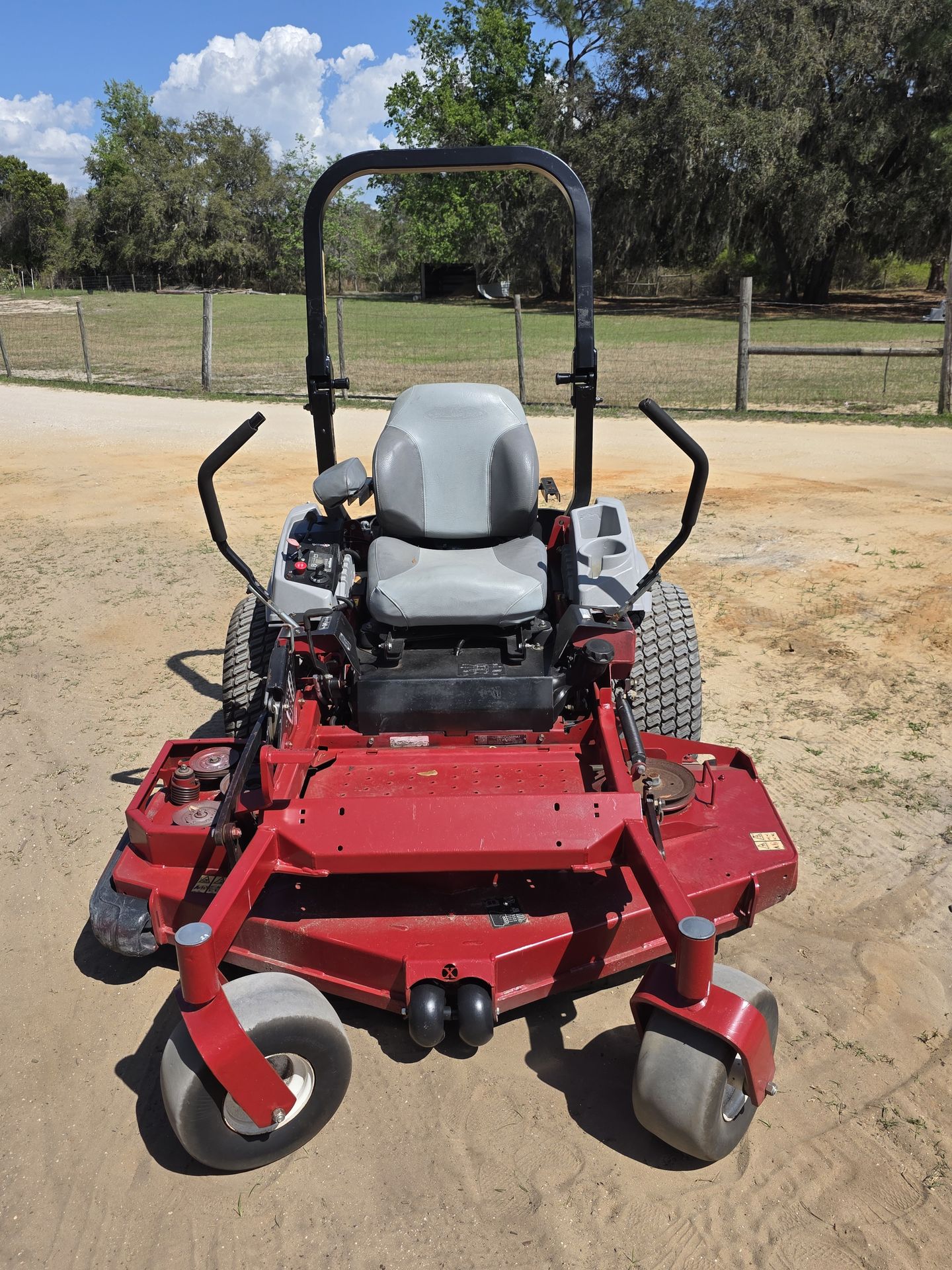 2021 Exmark Lazer Z Zero Turn 60 Inch Lawn Mower