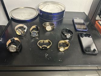 Women’s & Mens Watches / Motorola Phones