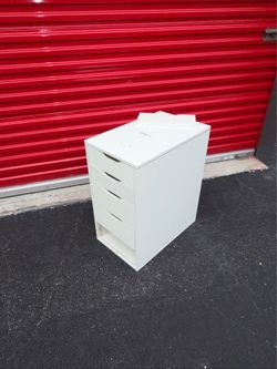 IKEA DRESSER STAND