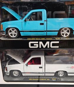 M2 pickup trucks