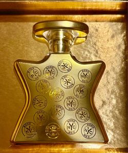 Bond No. 9 Eau de Parfum Signature
