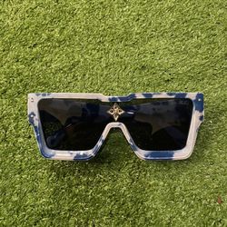 Louis Vuitton LV sunglasses Blue/white