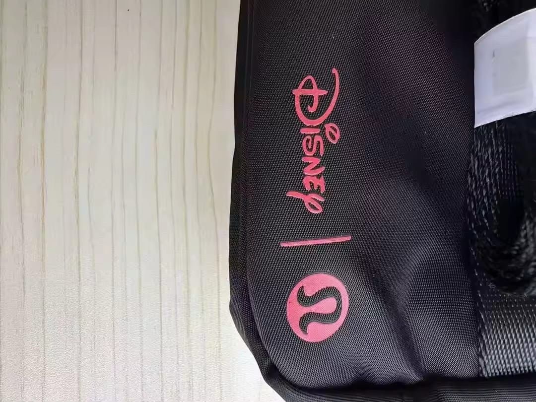 Lululemon x Disney