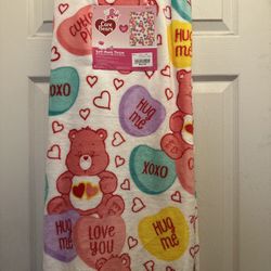 Care Bear Convo Hearts Throw 