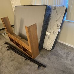 Bed/frame