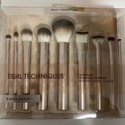 Real Techniques Makeup Brushes 
