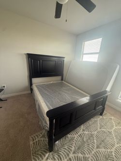 Solid wood queen bed frame