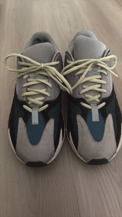 Yeezy Boost 700 Wave Runner