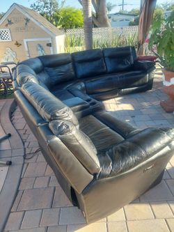Black Leather Sectional Sofa with Recliner