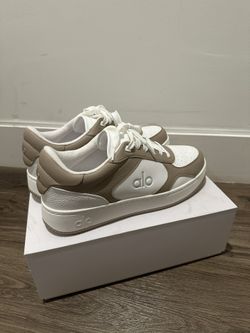Alo Shoes (Recovery Mode Sneaker)