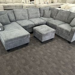 Large Comfy Charcoal Sectional And Ottoman 