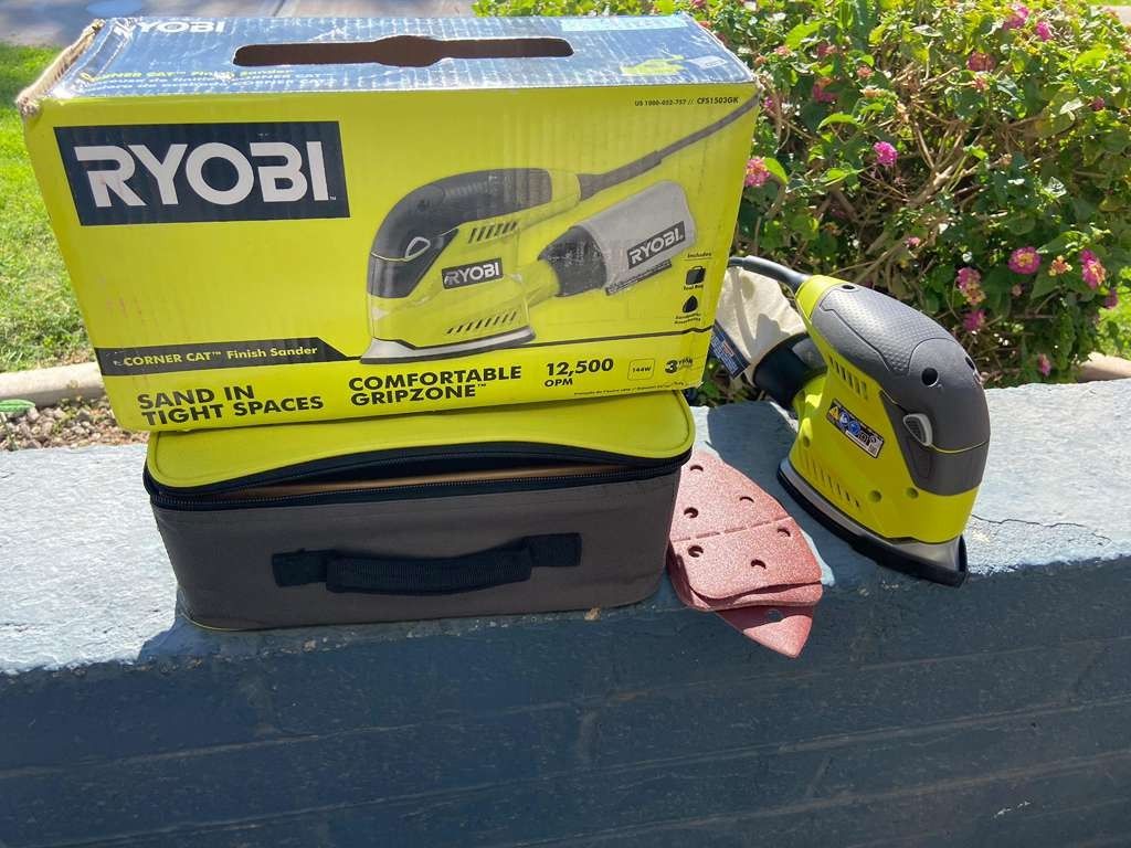 Ryobi 1.2 Amp corded 5.5 corner cat Sander