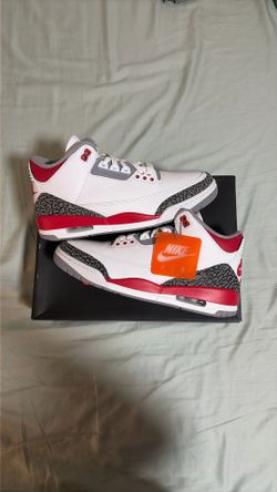 Air Jordan 3 Retro, Fire Red, Size 11, DS