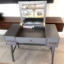 Vanity Mirror