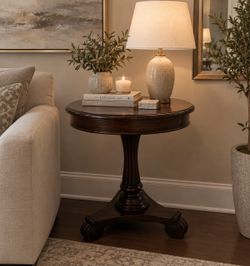 Carved Pedestal Side Table – Beautiful Condition