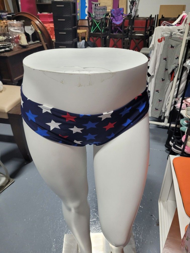 Catalina Red White and Blue Star Bikini Bottom Sz M ( 8 - 10)