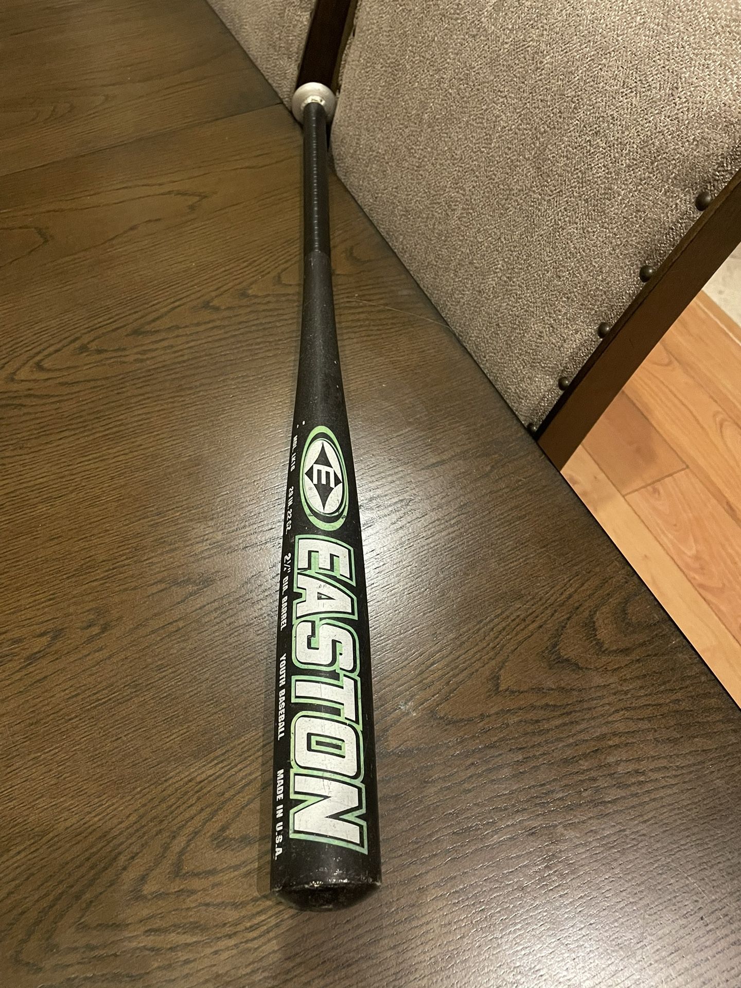 Easton Magnum Youth Baseball Bat 29" 22 Oz