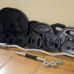 Olympic Weights/Cast Iron Weights/Weight Training/Excellent Condition /Includes Grip Plates/Curl Bar/spin-lock collars/   