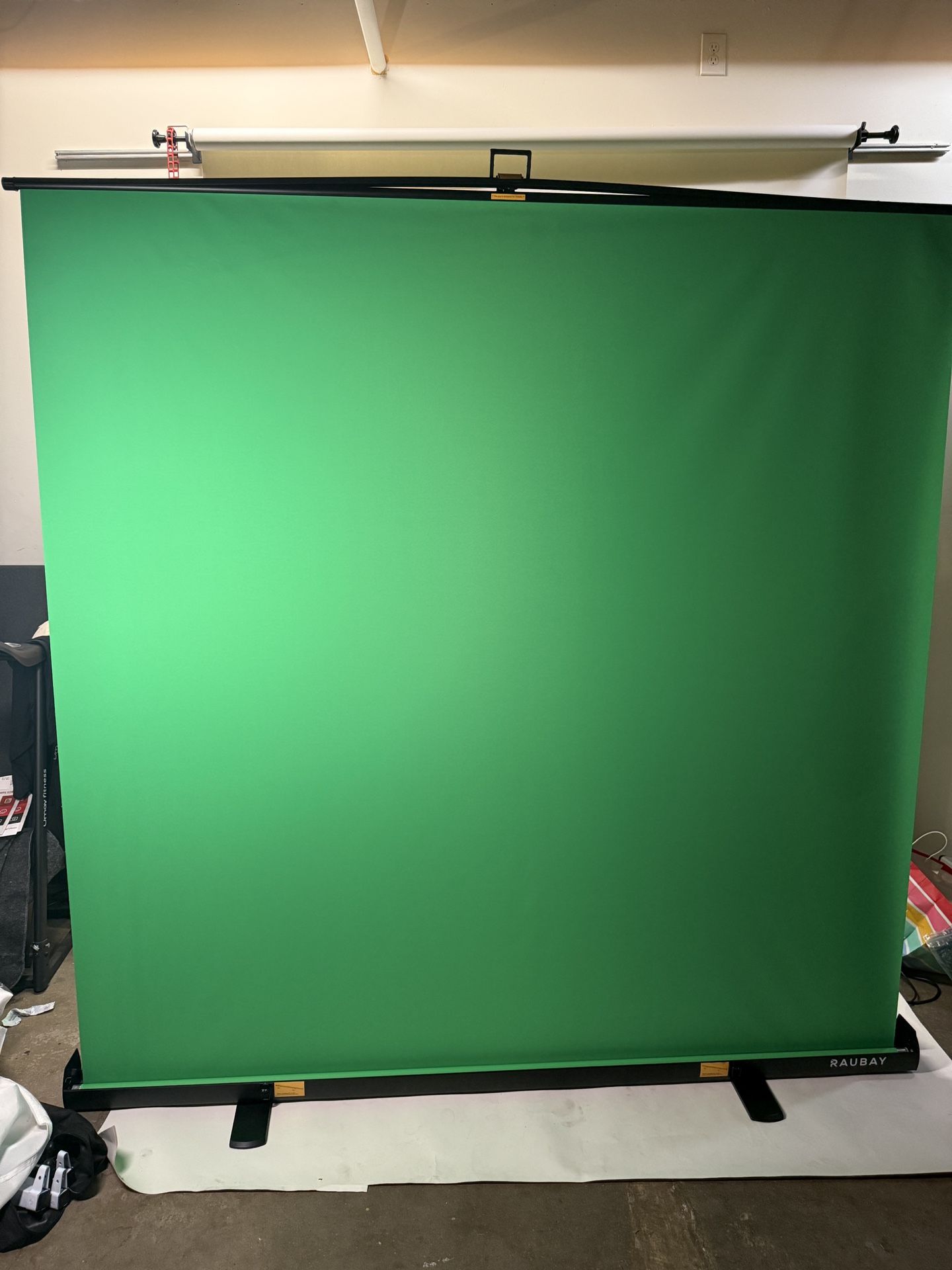Large Collapsible Green Screen Backdrop 78.7 x 82.7in