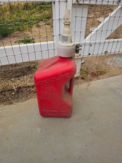 5 gal. Gas container