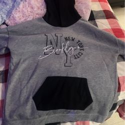 Hoodie From New York It’s A Size medium