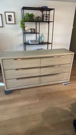 Latitude Run Abbey 6 Drawer Dresser with oak wood construction