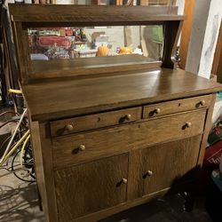 Antique Dresser With mirror For Sale