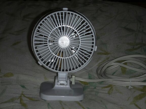 Desk Fan Vintage White Windmere DF-4 Space Age Retro