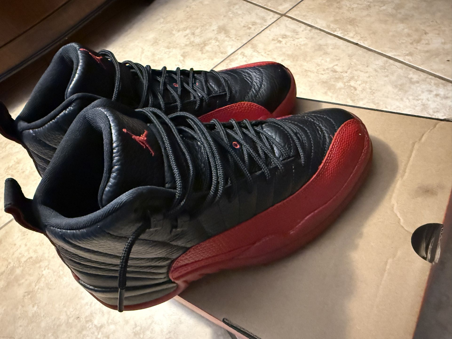 Size 7.5 Jordan 12 Great Conditions