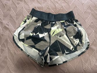 Women’s Gymshark Shorts