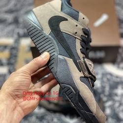 Travis Scott x Air Jordan Executive The Check  2