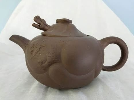 Vintage Chinese Brown Clay Yixing Teapot Movable Dragon Head