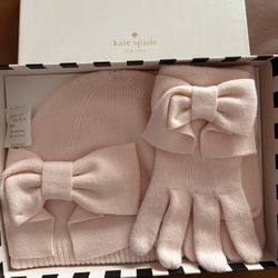 Kate Spade Beanie And Mits Gift Set