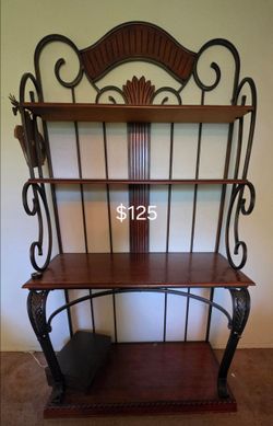 Large nick nack shelf.