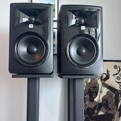 JBL 308P MKII 8in