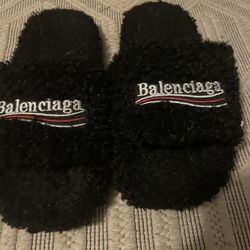 Black Balenciaga Slides Size Size 10-11