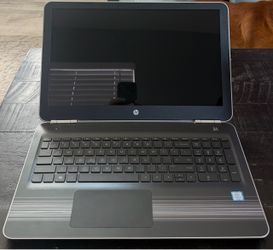 HP Pavilion Notebook with Intel Core i5 7th gen