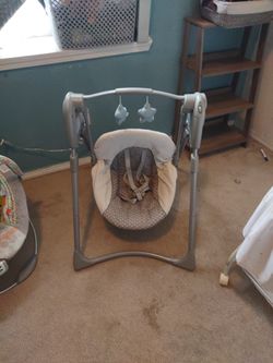 Graco Baby Swing 