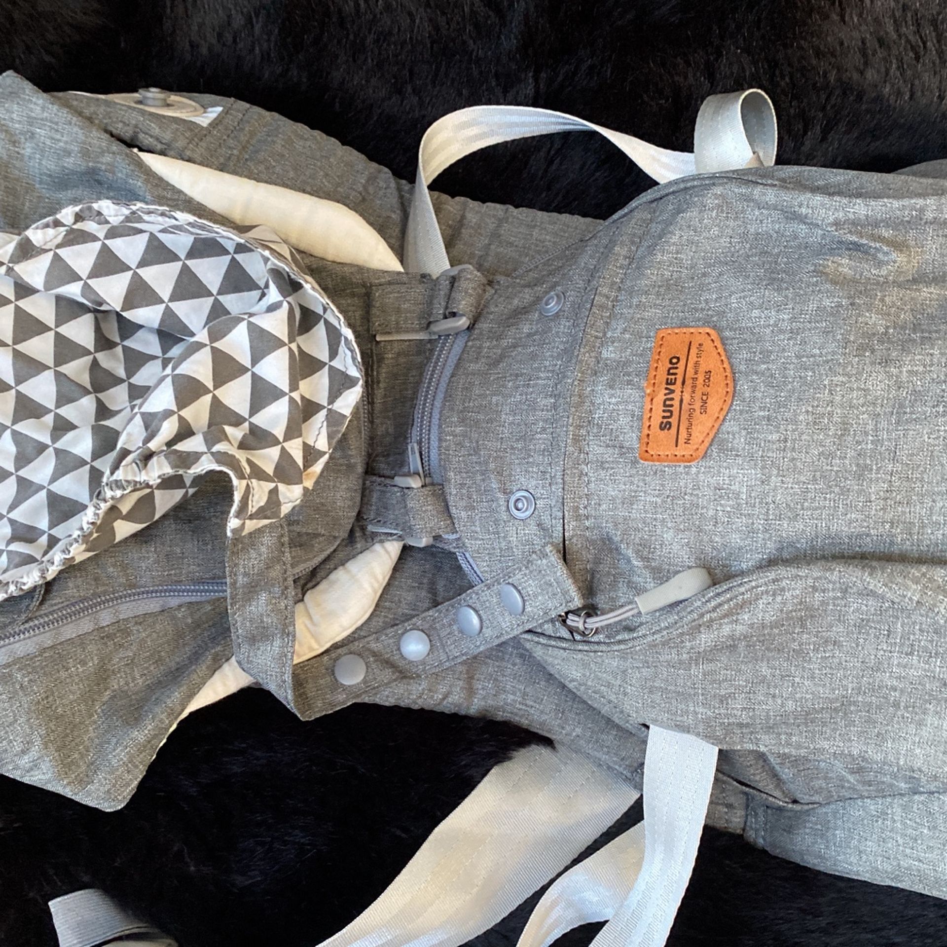 Sunveno Baby Carrier