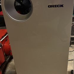 Oreck Air purifier 