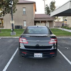 2014 Ford Taurus