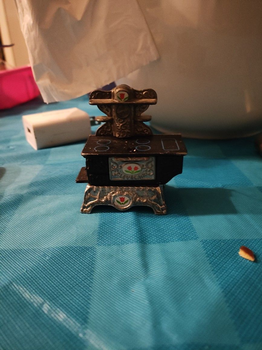 Mattel 1980 Doll Oven