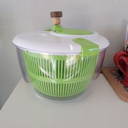 Cuisinart Salad Spinner, Green.