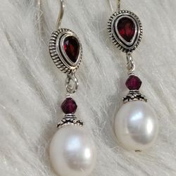 Garnet And White Pearls Earrings