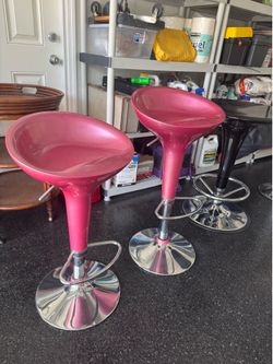 2 high top tables & 6 stools